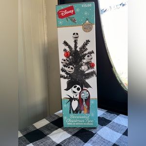 Nightmare before Christmas- Christmas Tree 🎄